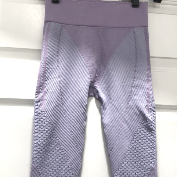 Adidas x Ivy Park Knit Tight in Dust Purple NWOT Size S - Picture 12 of 13